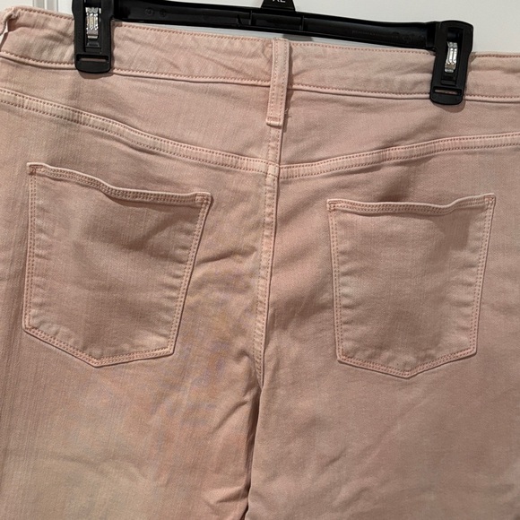 Universal Thread / Target Jeans - Picture 8 of 9